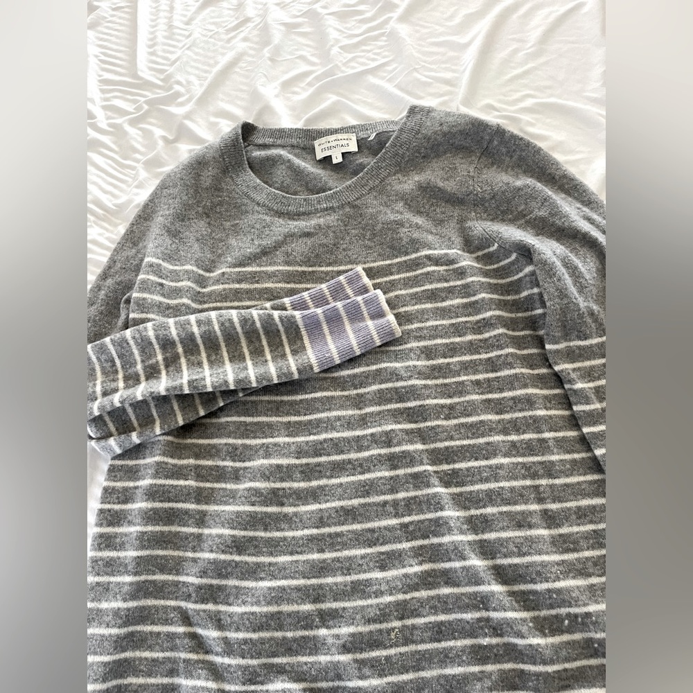 White and Warren . Size L. Cashmere